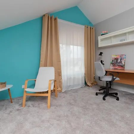 Διαμέρισμα Zaruskiego 3-bedroom By Renters