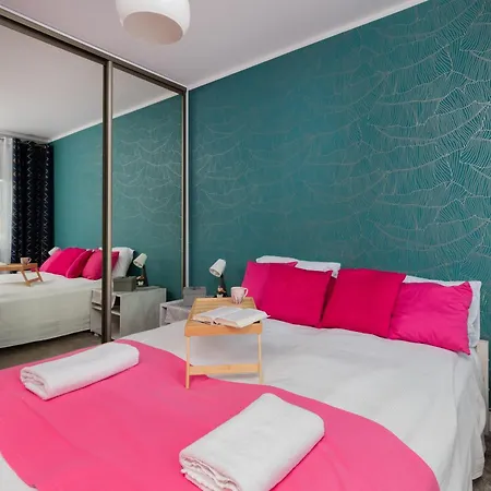 Zaruskiego 3-bedroom By Renters Γκντίνια