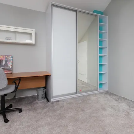 Διαμέρισμα Zaruskiego 3-bedroom By Renters Γκντίνια